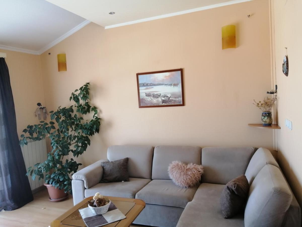 Goga Apartments Primošten Екстериор снимка