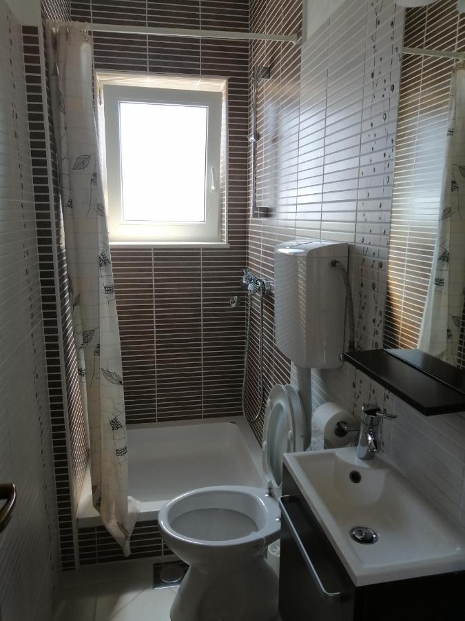 Goga Apartments Primošten Екстериор снимка